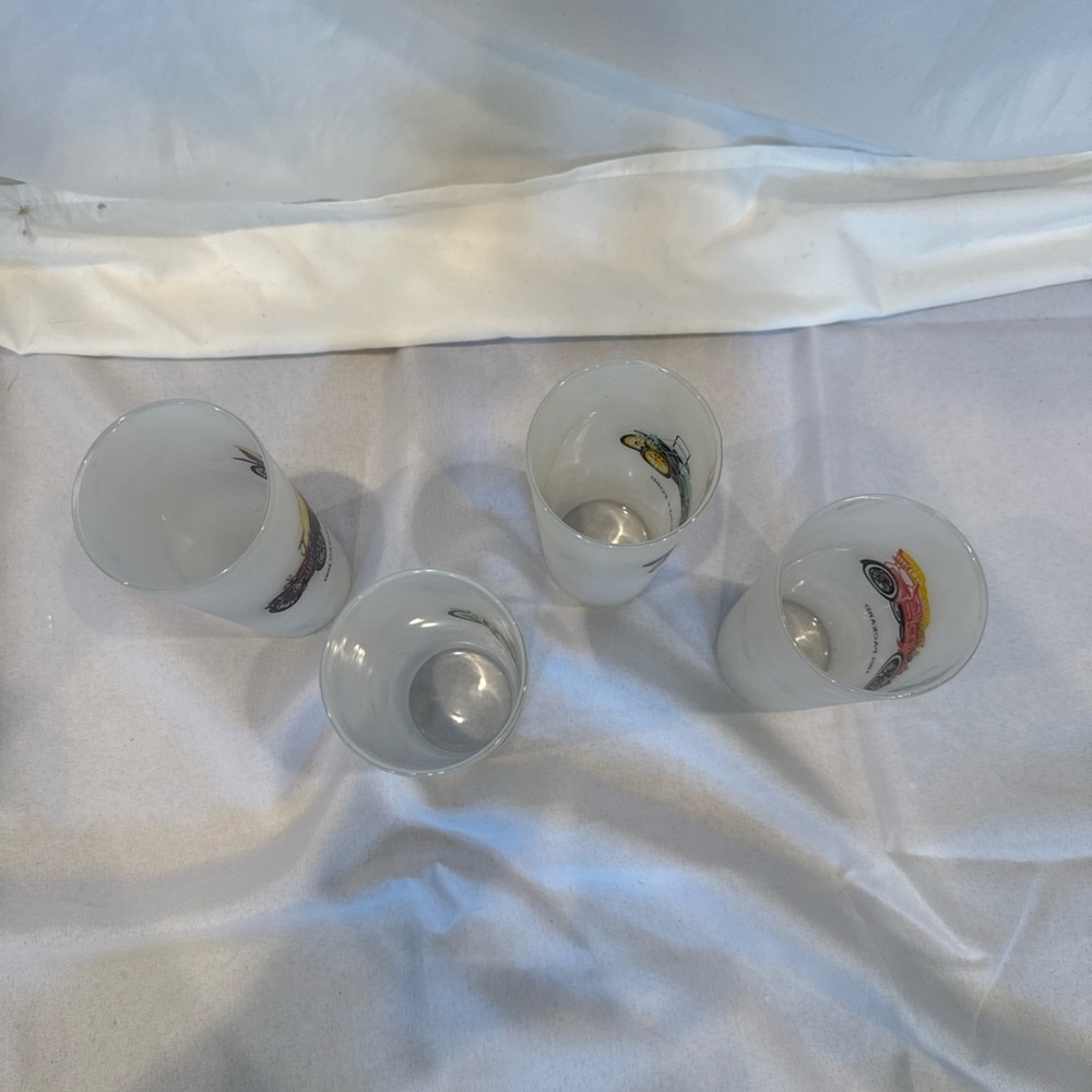 Vintage Car Drinking Glasses, Frosted Glass, Set of 4, Chevy, Ford, Cadillac… - Picture 9 of 10